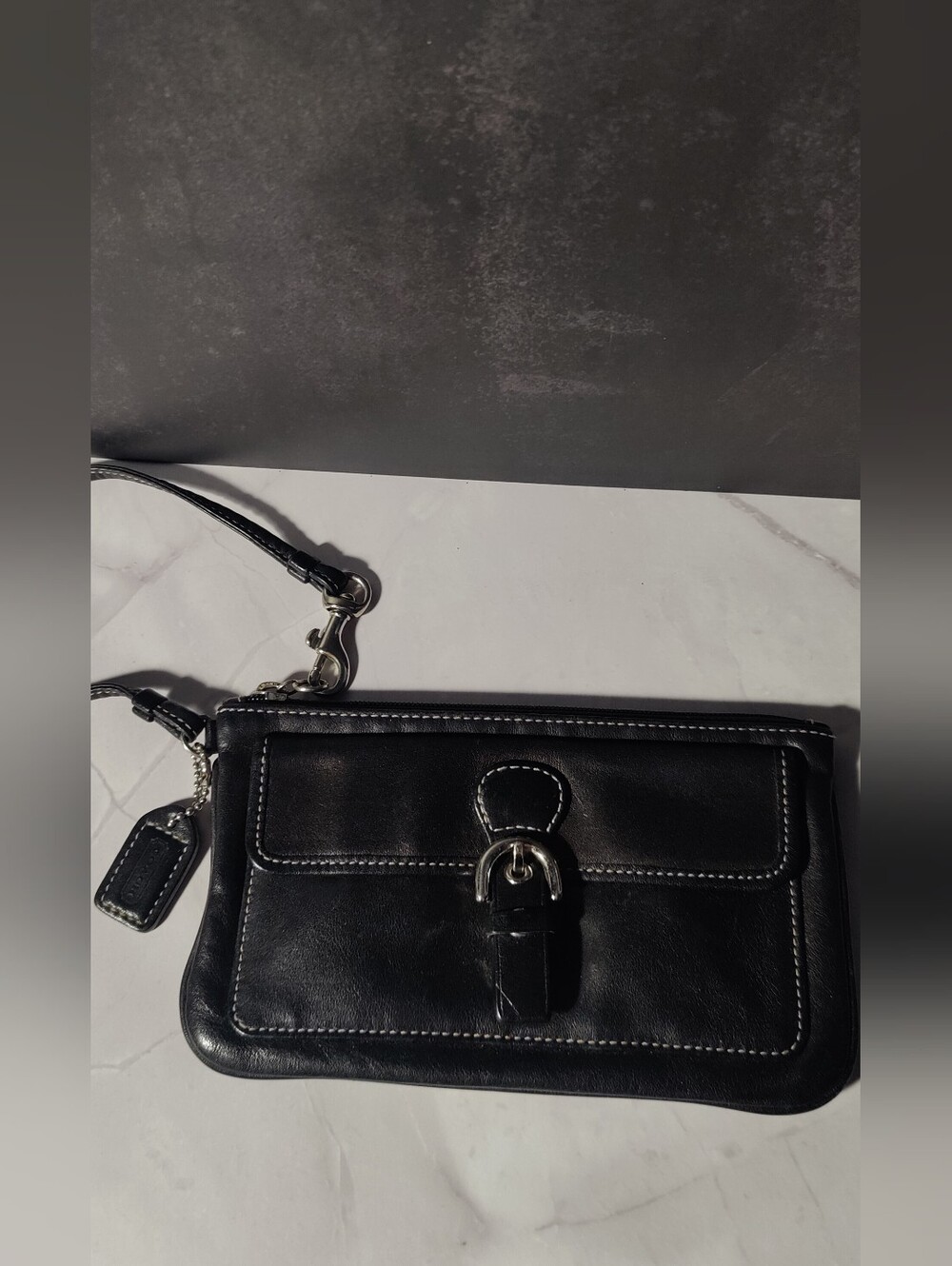 Vintage Coach Legacy Black Leather Turnlock Wristlet Y2K